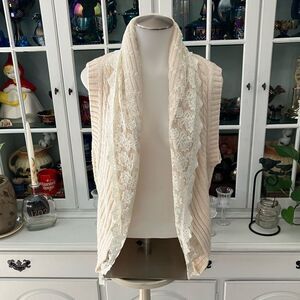 Sweater Vest Cardigan Lace Size Small Flying Tomato